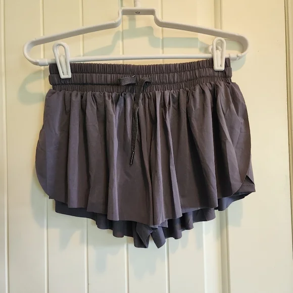 Grey Flowy Lightweight workout Running Shorts for Women XS - Picture 4 of 5